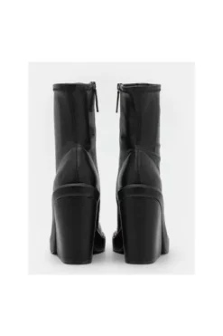 Steve Madden Heeled Boots