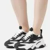 Steve Madden Possession - Baskets Basses - Black/White