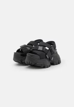 Steve Madden Voltz - Sandales À Plateforme - Black 8 Steve Madden Voltz - Sandales À Plateforme - Black -Steve Madden Boutique 2c3a415be18b4cdfbff7321cb107eda6 scaled