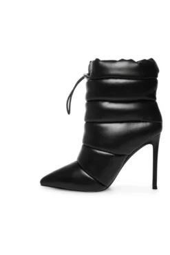 Steve Madden Bottes à Talons -Steve Madden Boutique 49ff23d6f7b12cb6a2826c04217352c9