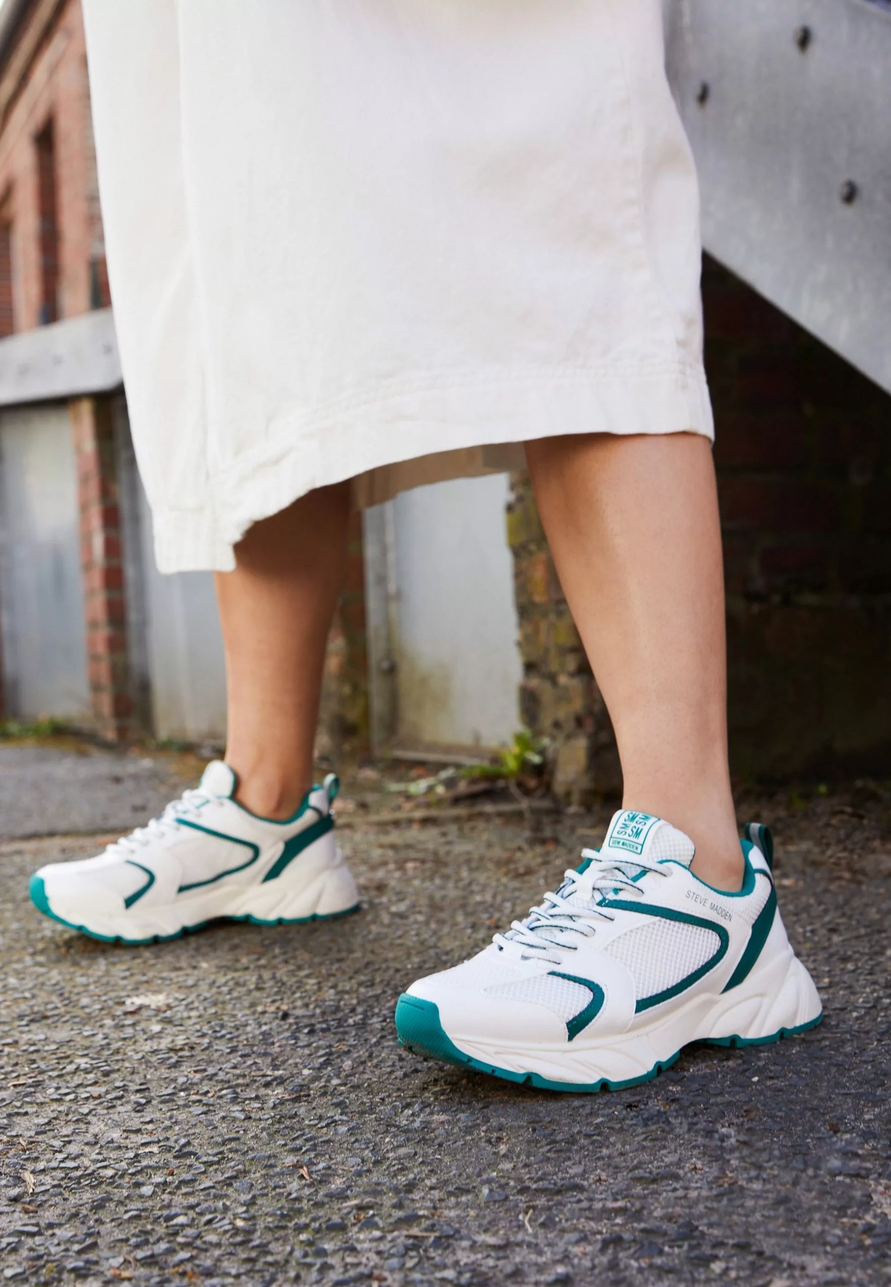 Steve Madden Standout - Baskets Basses - White/Emerald 2 Steve Madden Standout - Baskets Basses - White/Emerald – Image 2