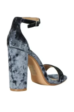 Steve Madden Sandales à Talons Hauts -Steve Madden Boutique 616b831e944950b9c4c1057939d896a1