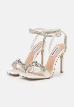 Steve Madden Unleash - Sandales À Talons Hauts - White 12 Steve Madden Unleash - Sandales À Talons Hauts - White -Steve Madden Boutique 66b81c4654504239bb7079b1e05e3192 scaled