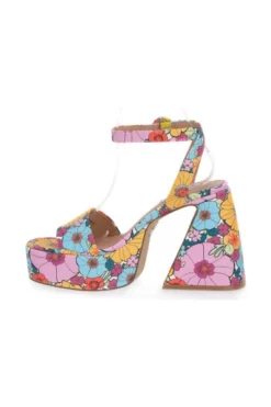 Steve Madden Sandales à Talons Hauts -Steve Madden Boutique 7033b4721ee29e2b2c19620e684fe9ae