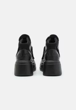 Steve Madden Trimmers - Baskets Montantes - Black 10 Steve Madden Trimmers - Baskets Montantes - Black -Steve Madden Boutique 7aebe800ba9f48e09785964fd2d4dc45 scaled