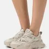 Steve Madden Kingdom - Baskets Basses - Greige