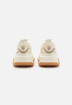 Steve Madden Possession - Baskets Basses - White/Gum 9 Steve Madden Possession - Baskets Basses - White/Gum -Steve Madden Boutique 9f92016a39db41b0be3953cc6bed9f89 scaled