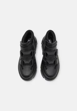 Steve Madden Trimmers - Baskets Montantes - Black 11 Steve Madden Trimmers - Baskets Montantes - Black -Steve Madden Boutique aa88d60437e3407c9acf92260527467e scaled