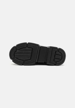 Steve Madden Trimmers - Baskets Montantes - Black 12 Steve Madden Trimmers - Baskets Montantes - Black -Steve Madden Boutique ae90dfa70957487dbe08a6f897dd4726 scaled