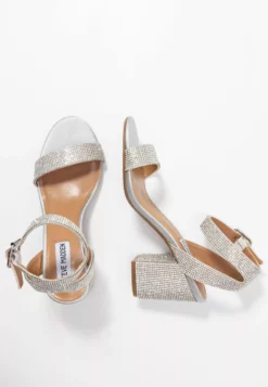 Steve Madden Malia - Sandales - Silver -Steve Madden Boutique b5039bef38a04e0f86a8de9df1ac1505 scaled
