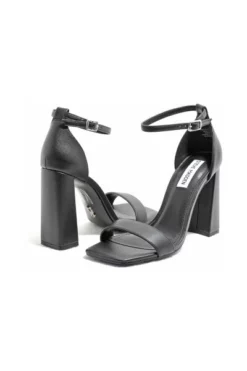 Steve Madden Sandales à Talons Hauts