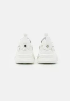 Steve Madden Possession - Baskets Basses - White 14 Steve Madden Possession - Baskets Basses - White -Steve Madden Boutique d26f5cd05c3340f4bce6b5dfd0ce398d scaled