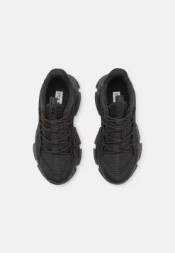 Steve Madden Portable - Baskets Basses - Black 11 Steve Madden Portable - Baskets Basses - Black -Steve Madden Boutique d60c91dc12e34a6d807f9a05f14a06e3 scaled