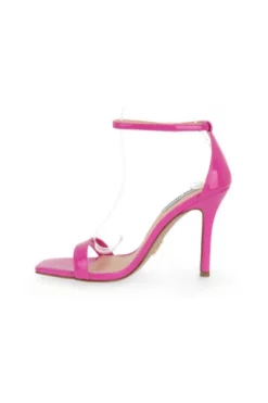 Steve Madden Sandals -Steve Madden Boutique e14aee25f81584e447370c7b4a7282fb