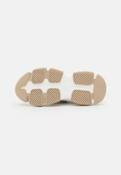 Steve Madden Protégé - Baskets Basses - Sand 10 Steve Madden Protégé - Baskets Basses - Sand -Steve Madden Boutique e155922ecb1449d281c03aa2923dce96 scaled