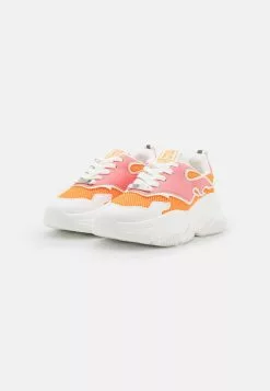 Steve Madden Primer - Baskets Basses - White/Orange 8 Steve Madden Primer - Baskets Basses - White/Orange -Steve Madden Boutique e7c749e81d8a41e78d5a735353ca0cae scaled