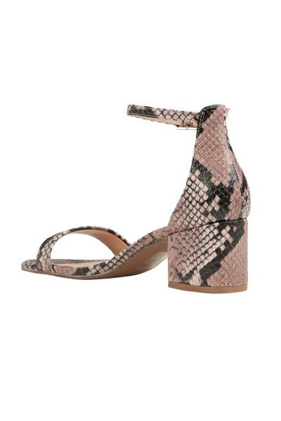 Steve Madden Sandales à Talons Hauts 4 Steve Madden Sandales à Talons Hauts – Image 4